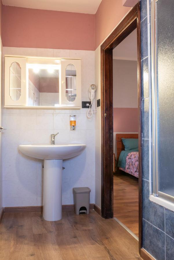 Le Muraglie Apartments Сассарі Екстер'єр фото